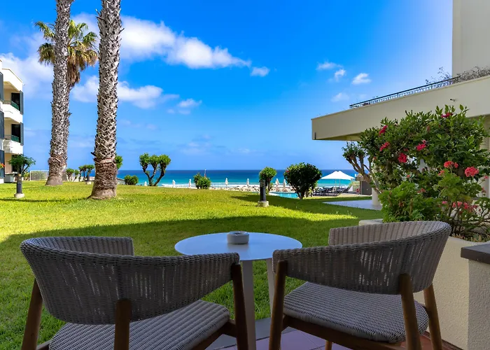 Vila Baleira Suites