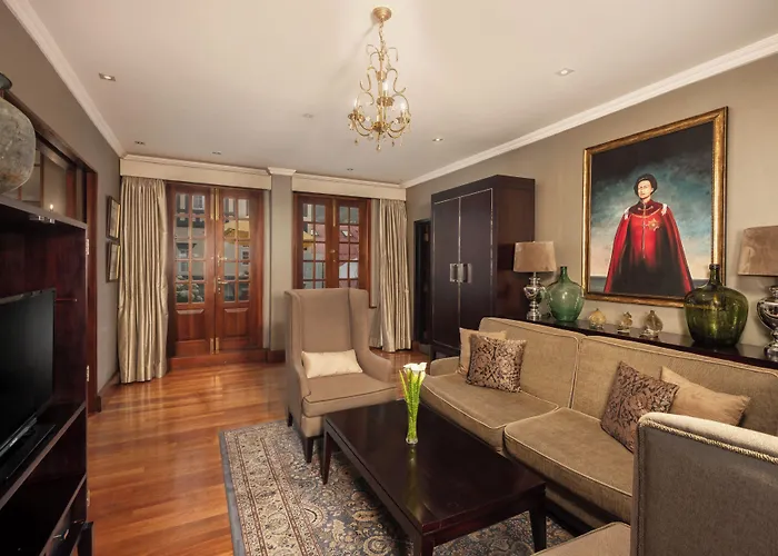 The Grand Hotel - Heritage Grand
