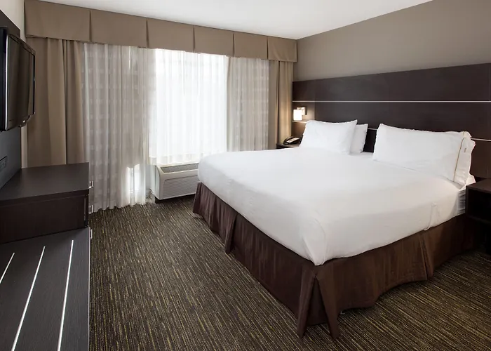 Holiday Inn Express & Suites East Wichita I-35 Andover By Ihg