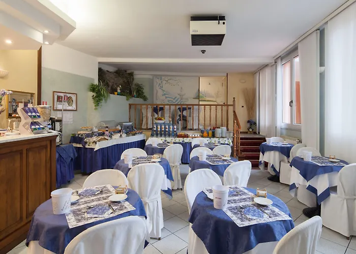 Hotel Nella