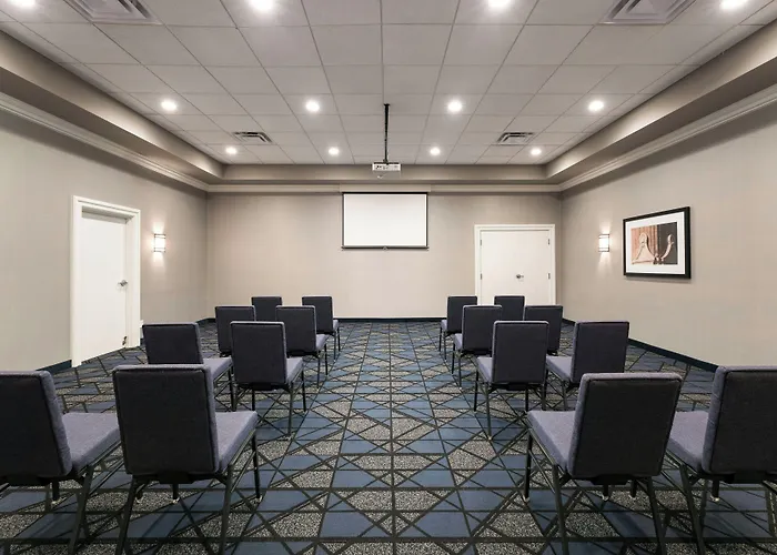 Courtyard By Marriott St. Petersburg Downtown
