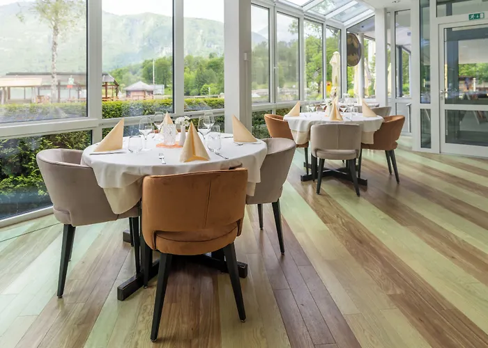 Hotel Jezero