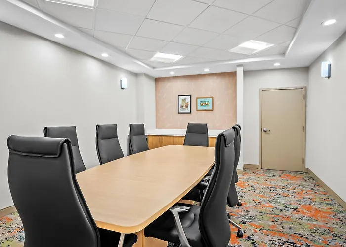 Hampton Inn And Suites Waxahachie