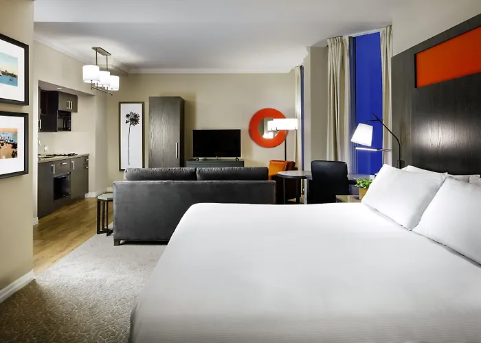 One King West Hotel&Residence