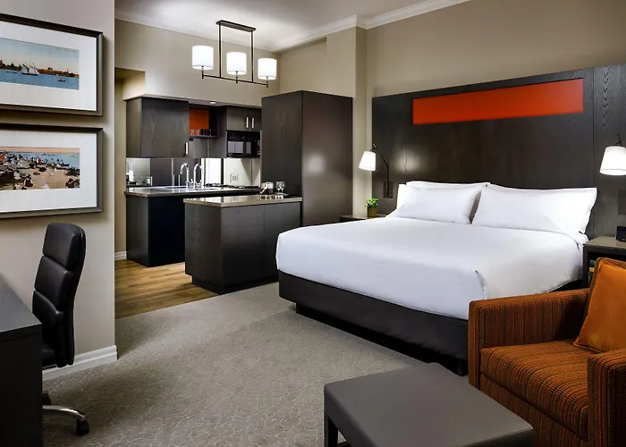 One King West Hotel&Residence