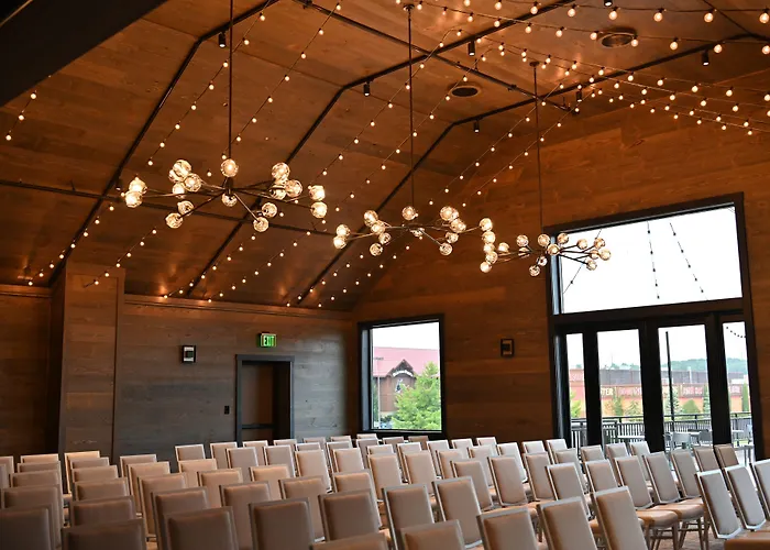 The Wisconsin Hotel & Conference Center
