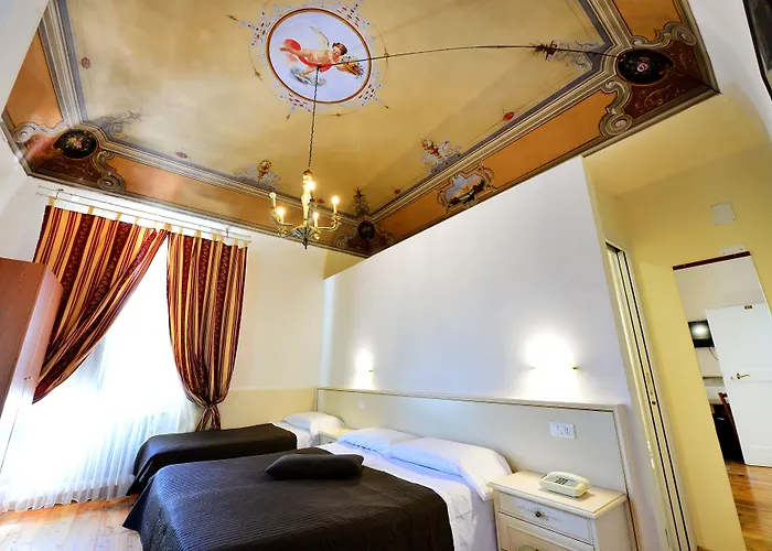 Hotel Iris