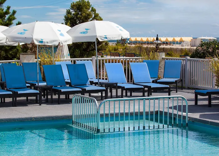 Sandpiper Beach Club