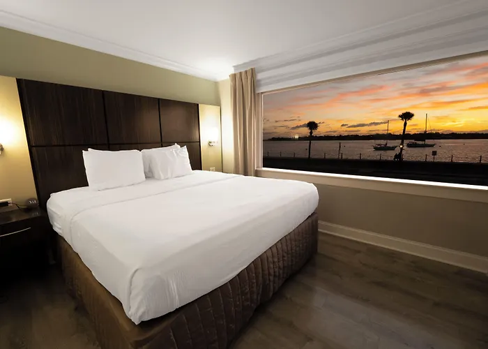 Best Western Historic Bayfront