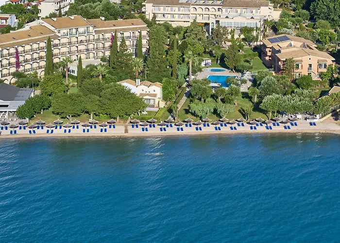 Delfinia Hotel