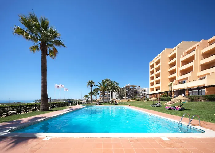 Meia Praia Lagos - Beach Club Apartments