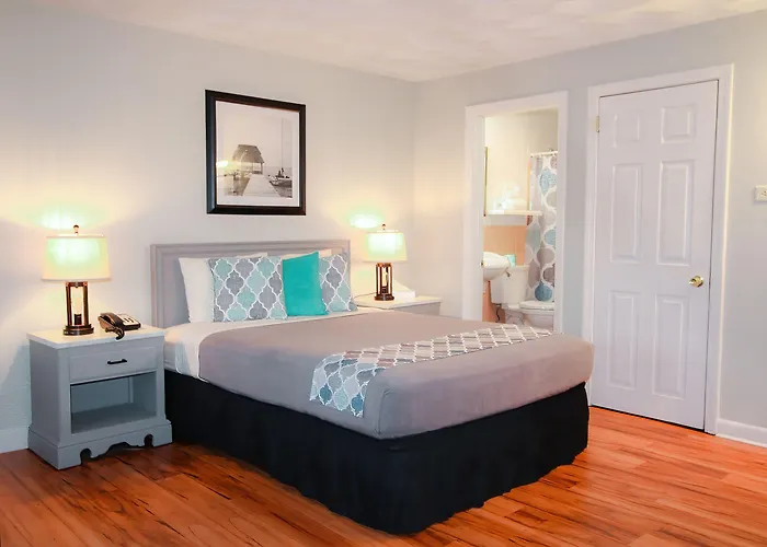 Colonial Inn Seekonk