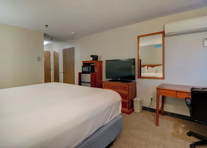 Anchorage Inn & Suites - Portsmouth