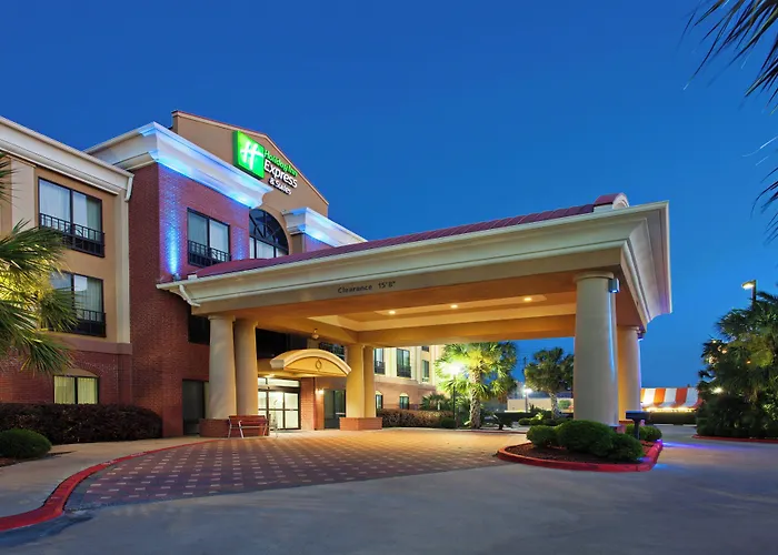 Holiday Inn Express & Suites Wharton By Ihg