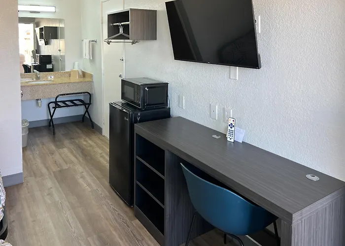 Motel 6-Odessa, Tx