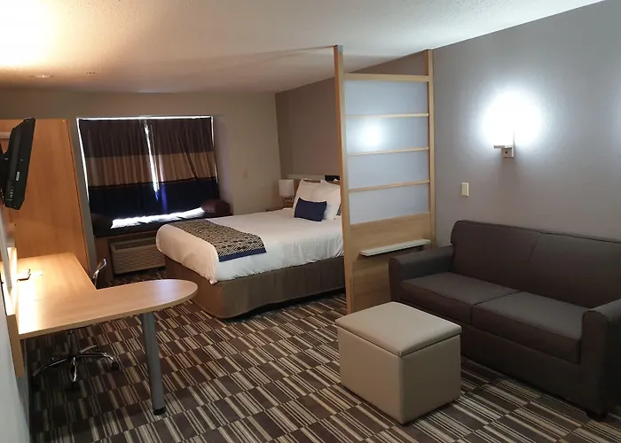 Microtel Inn & Suites By Wyndham Augusta/Riverwatch