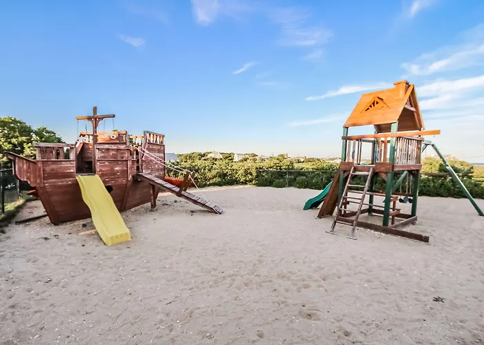 Innseason Resorts Surfside