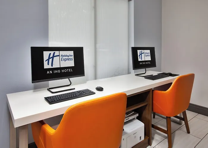 Holiday Inn Express Hotel & Suites West Monroe By Ihg