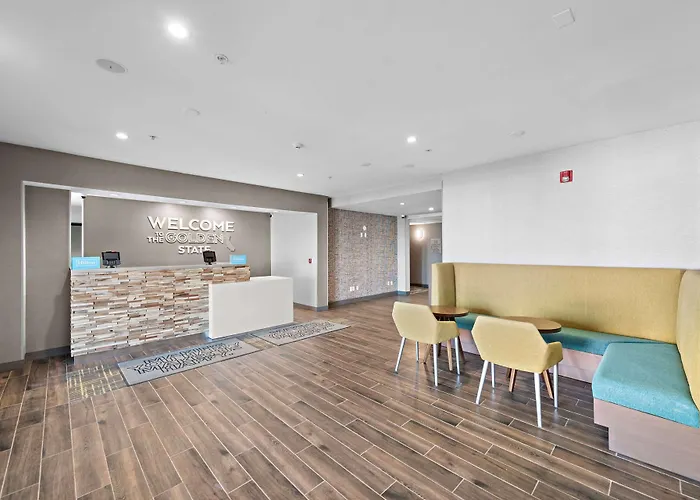 Hampton Inn By Hilton Calexico