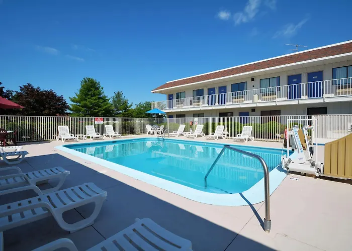 Motel 6-Windsor Locks, Ct - Hartford