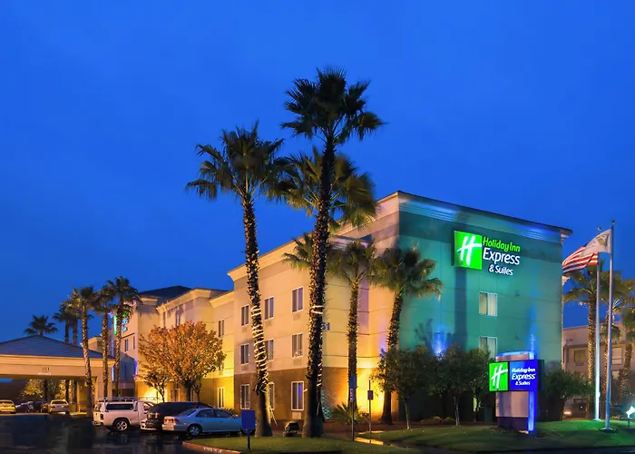 Holiday Inn Express Hotel & Suites Vacaville By Ihg