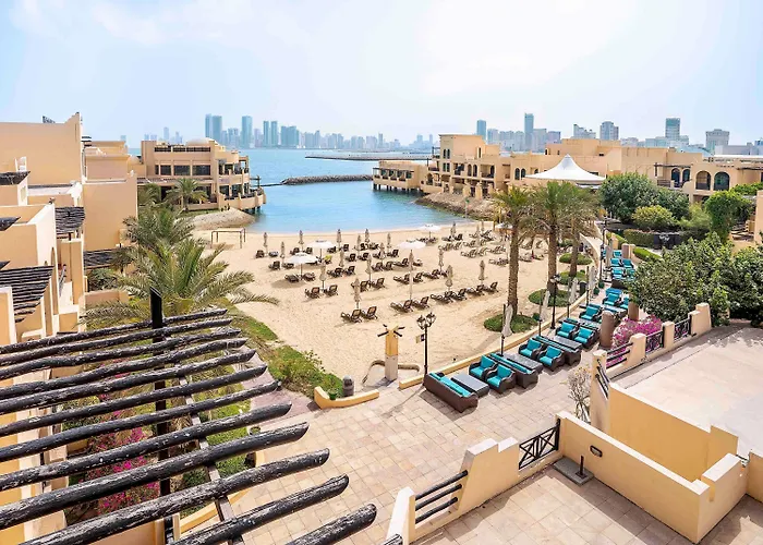 Hotel sulla spiaggia a Al Manamah