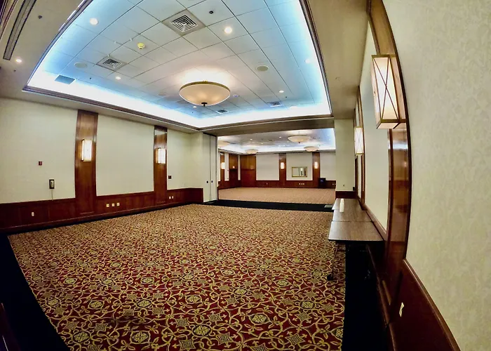 Hotel Mead Resorts & Conventions Center