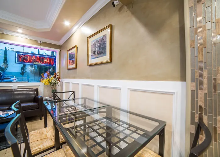 Nite Inn At Universal City - Walking Distance To Universal Studios Hollywood