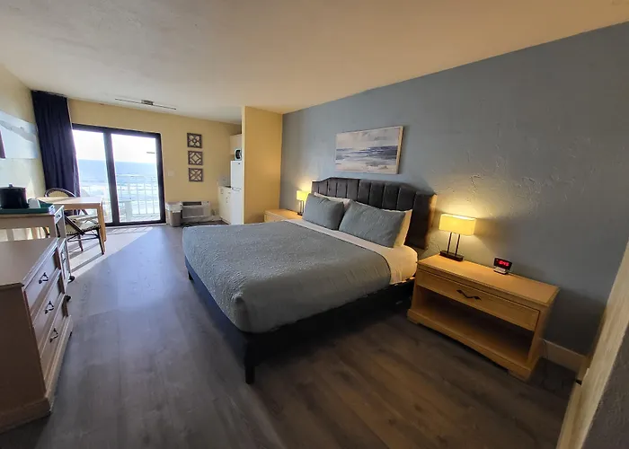 Beachside Hotel
