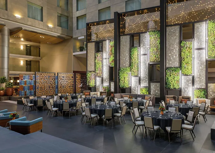 The Westin Detroit Metropolitan Airport