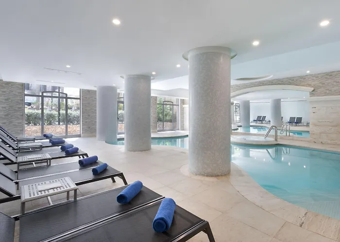 Mellieha Hotels