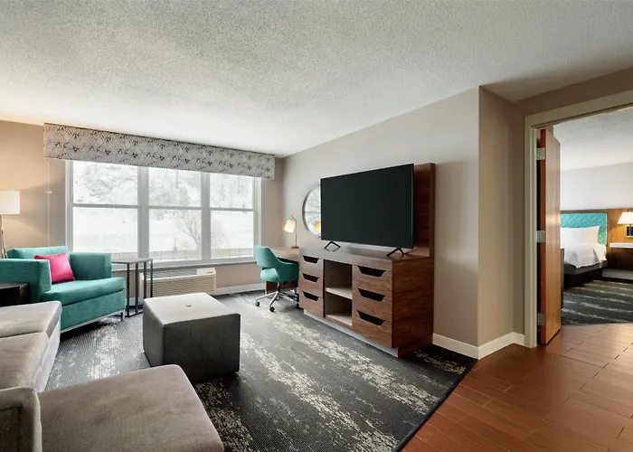 Hampton Inn at Tin Lizzie Gaming Resort