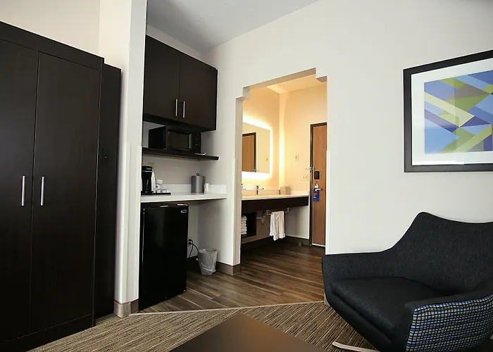 Holiday Inn Express Hotel & Suites Ashland By Ihg