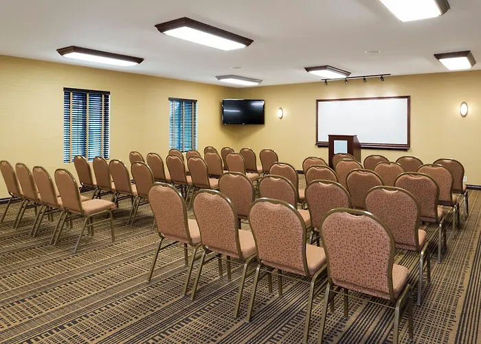Holiday Inn Express Holland By Ihg