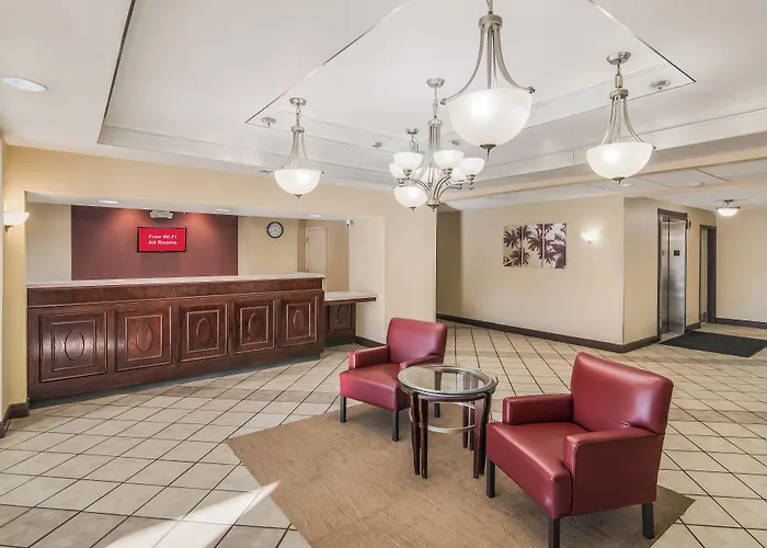 Red Roof Inn & Suites Pensacola East - Milton