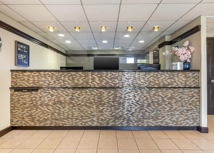East Brunswick Motels