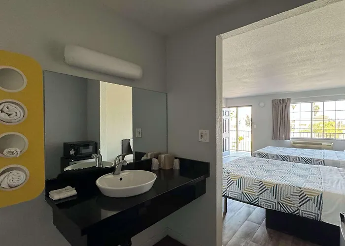 Motel 6-Delano, Ca
