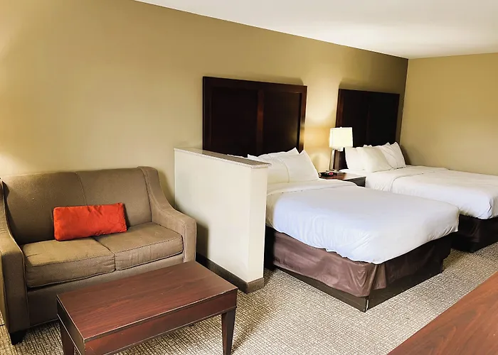 Days Inn & Suites By Wyndham Manheim Lebanon