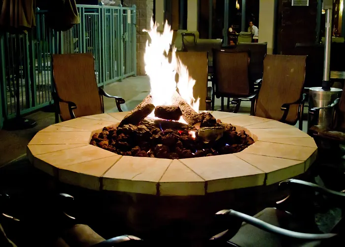 Embassy Suites By Hilton Phoenix Scottsdale
