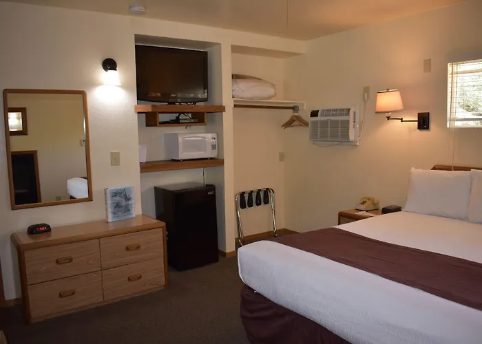 Lazy J Ranch Motel
