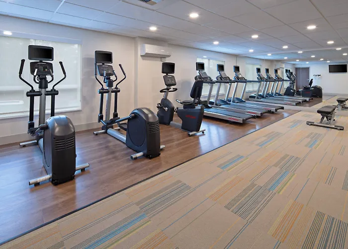 Holiday Inn Express & Suites Seattle-Sea-Tac Airport By Ihg