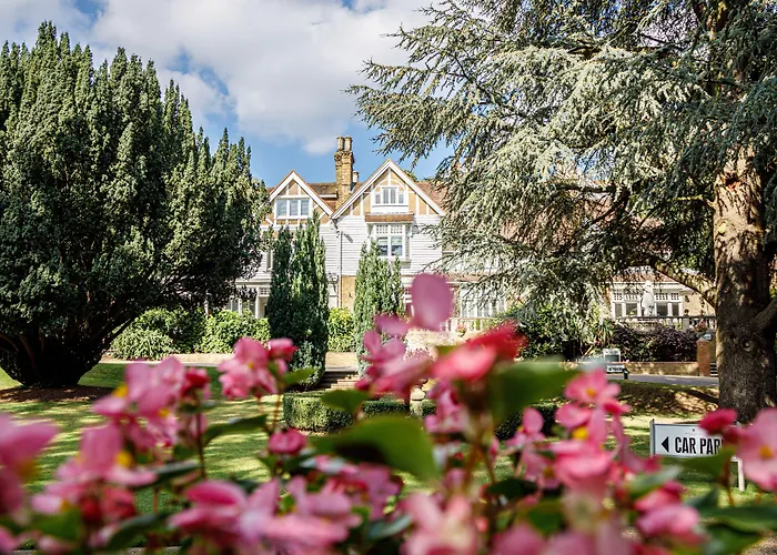 Rowhill Grange Hotel & Utopia Spa