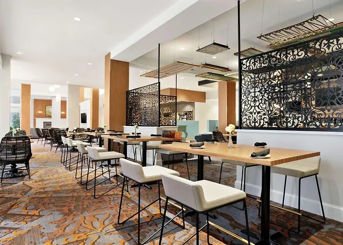 Hilton Garden Inn New Orleans Convention Center