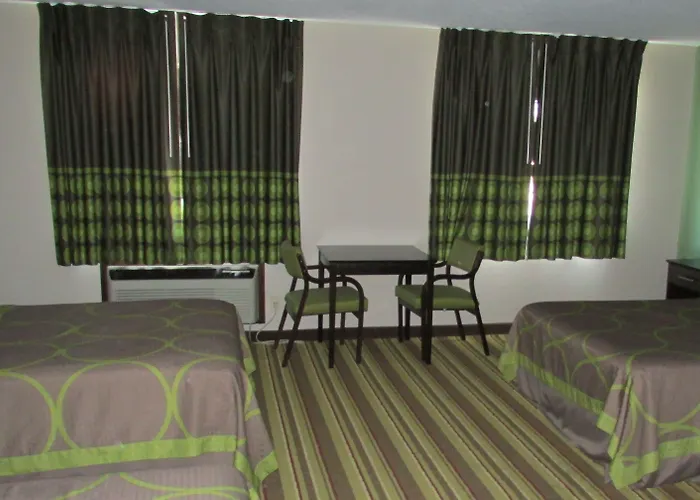 Super 8 By Wyndham Rock Springs
