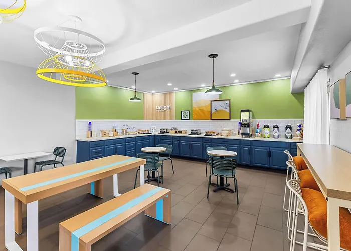 Spark By Hilton Phoenix-Glendale-Peoria
