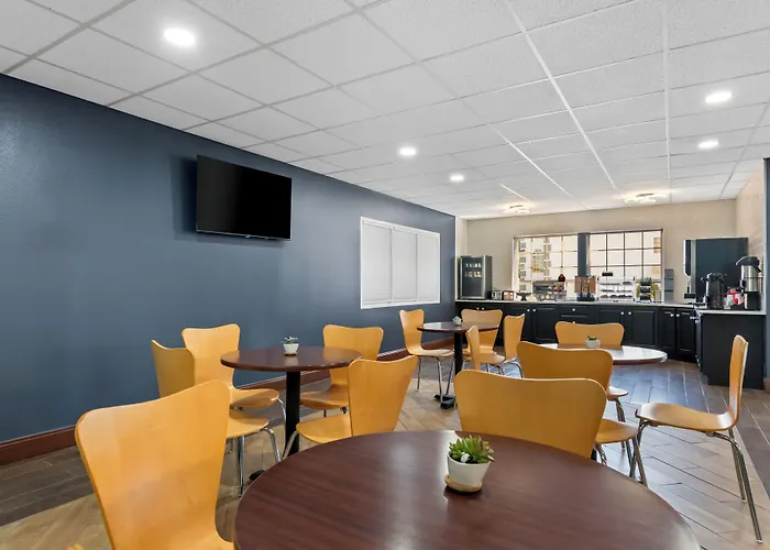 Scottish Inns & Suites - North Hershey