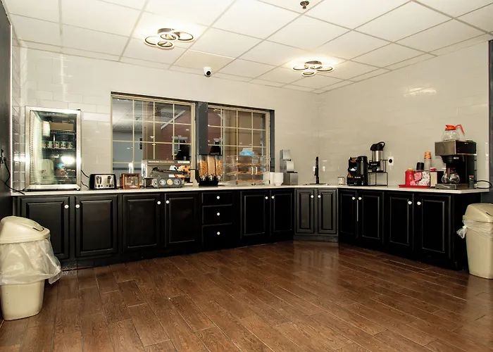 Scottish Inns & Suites - North Hershey