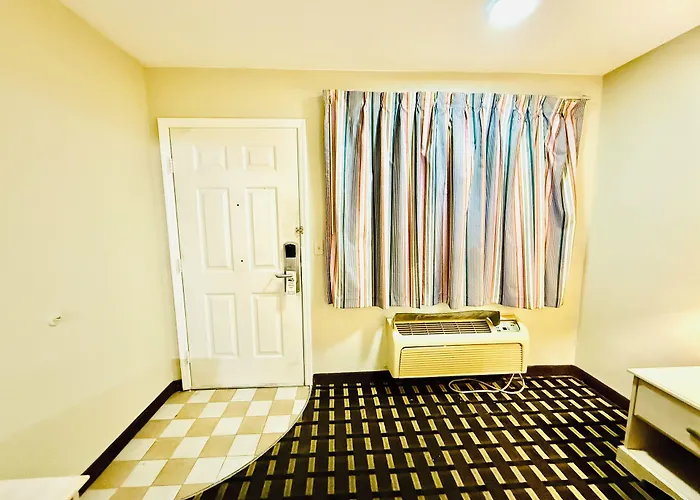 Travelodge By Wyndham Thomasville Al
