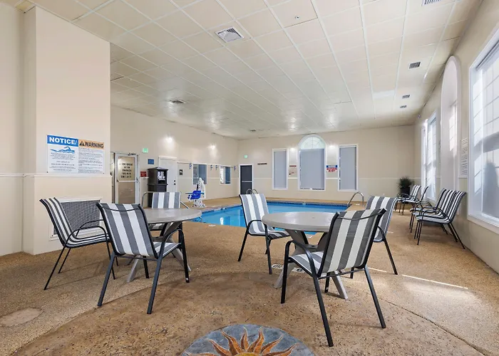 Best Western Crown Inn & Suites - Batavia