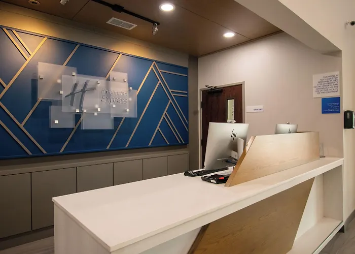 Holiday Inn Express & Suites Sulphur Springs By Ihg